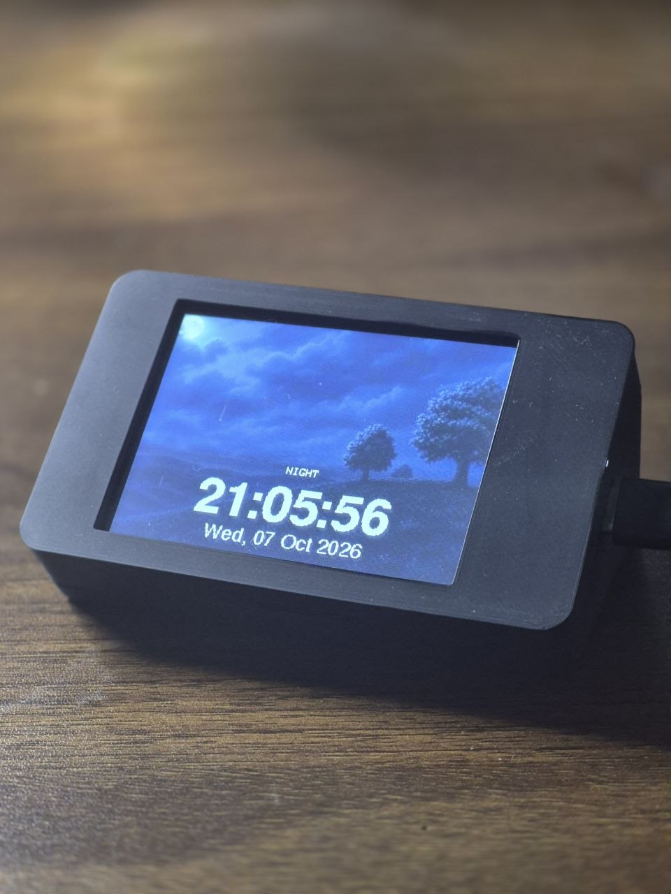 The Magic Clock: a clock that changes with the sky.